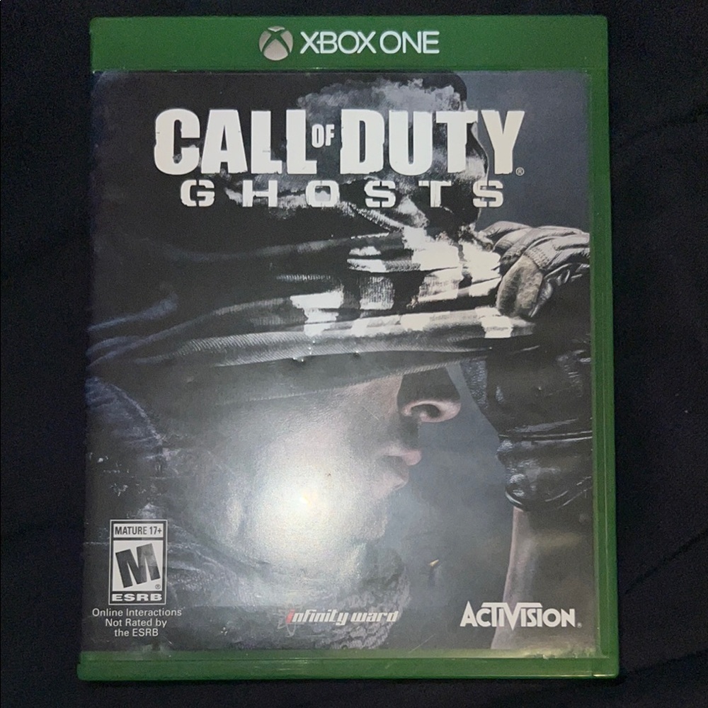 Call of Duty: Ghosts for Xbox One - Green Case